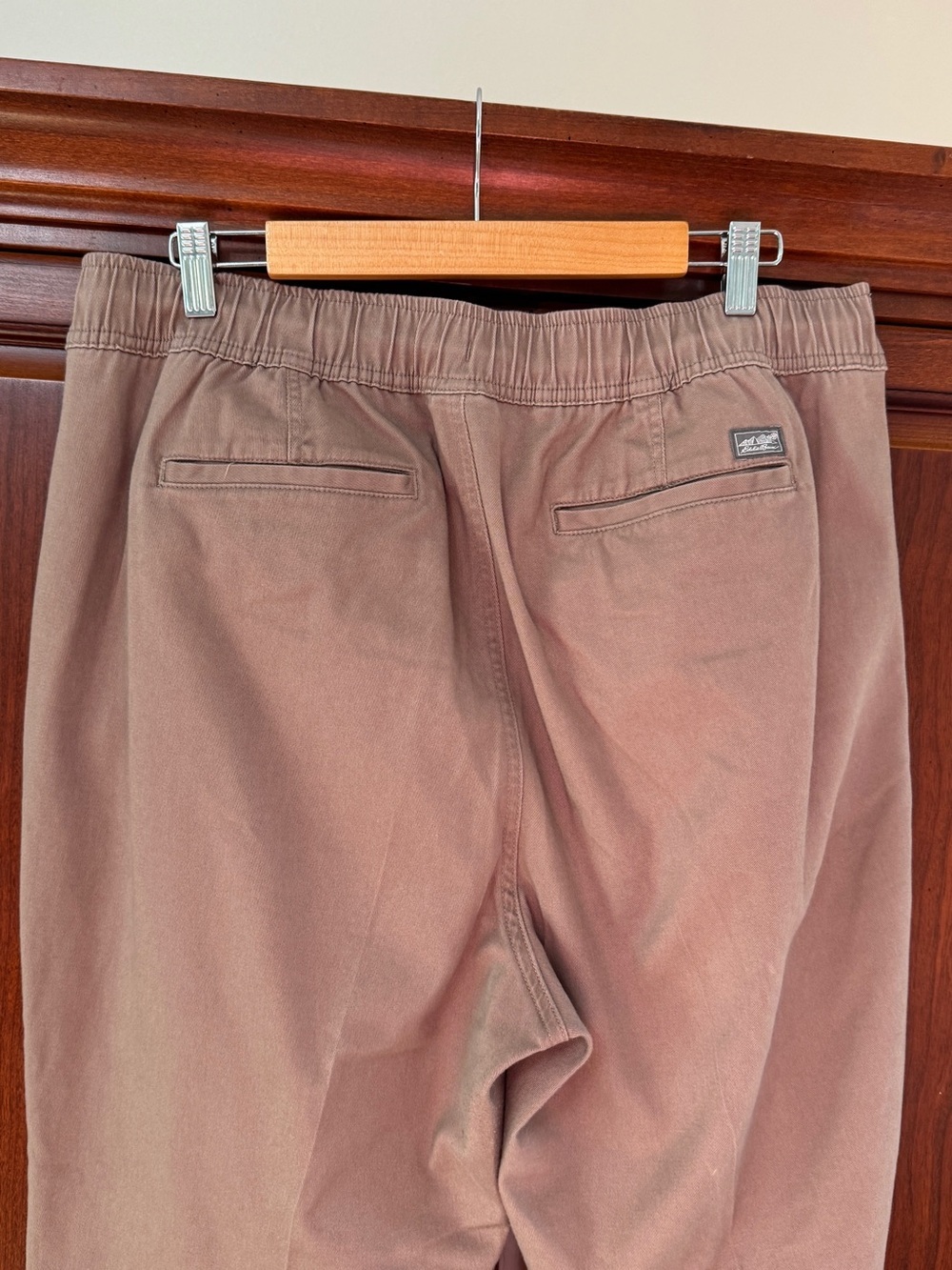 Eddie Bauer Casual Elastic-Waist Pants in Taupe - Picture 3 of 9